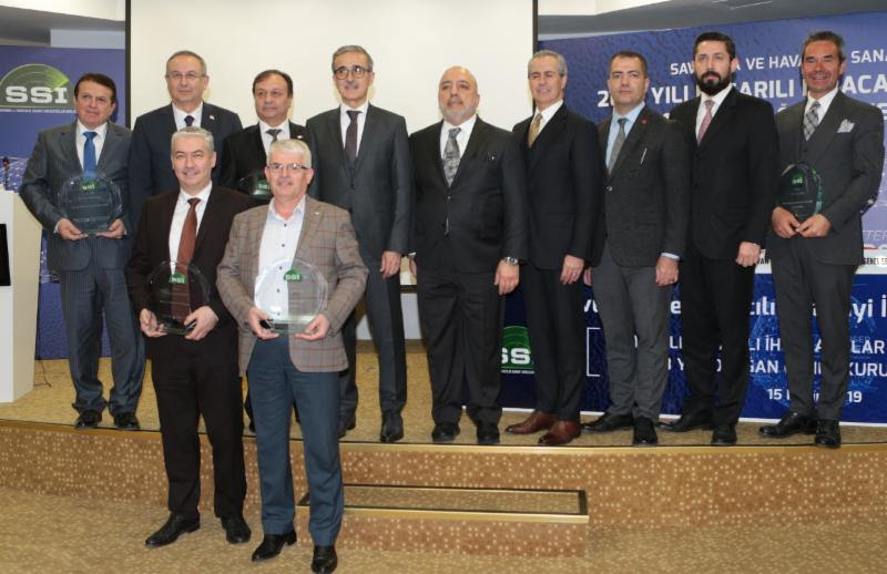 SAVUNMA İHRACATININ ŞAMPİYONU TUSAŞ