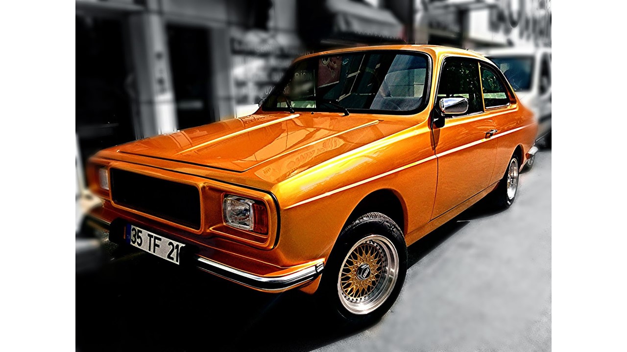 İLK KOMPOZİT OTOMOBİL ANADOL 55 YAŞINDA