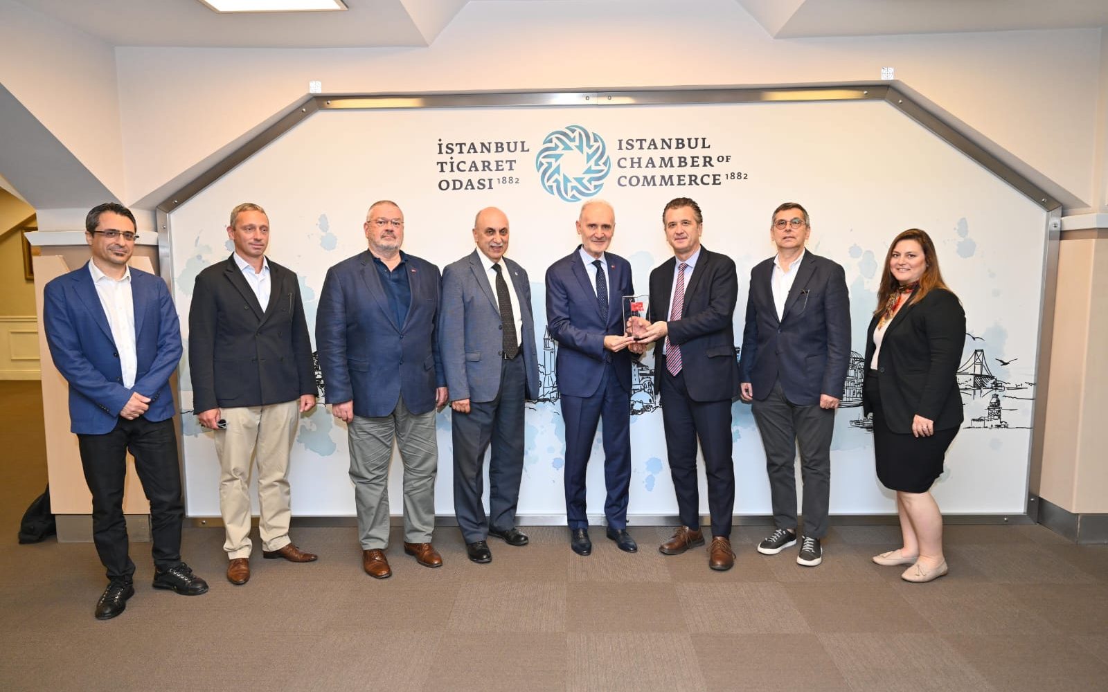 İstanbul Ticaret Odası Başkanı Şekib Avdagiç’i ziyaret ettik.