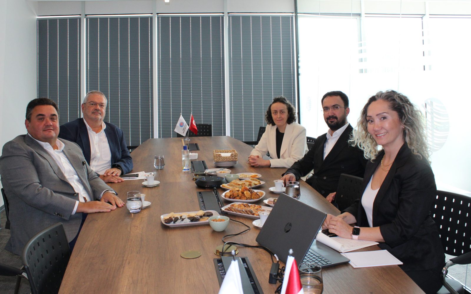 Sanayi ve Teknoloji Bakanlığı Derneğimizi Ziyaret Etti