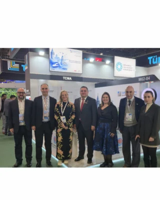 JEC World’de ikinci günümüzü yoğun ve verimli görüşmelerle tamamladık.