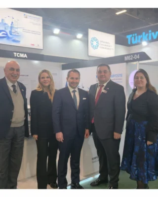 JEC World’de ikinci günümüzü yoğun ve verimli görüşmelerle tamamladık.